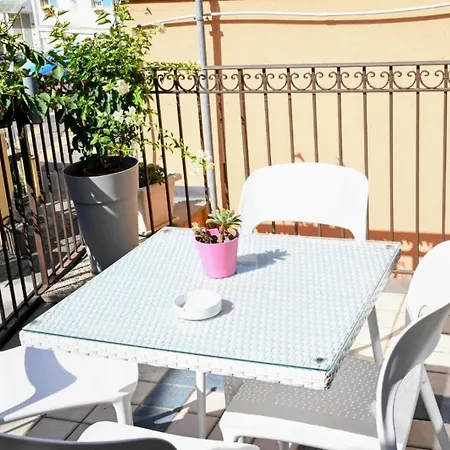 Acitrezza B&B Konukevi Aci Trezza