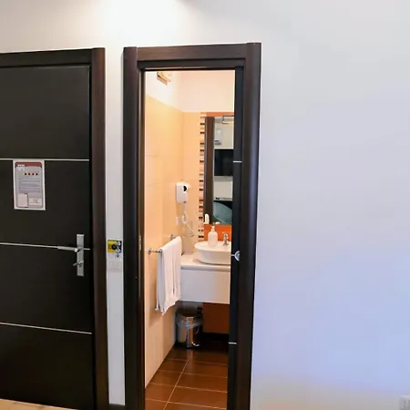 Pensjonat Acitrezza B&B Aci Trezza