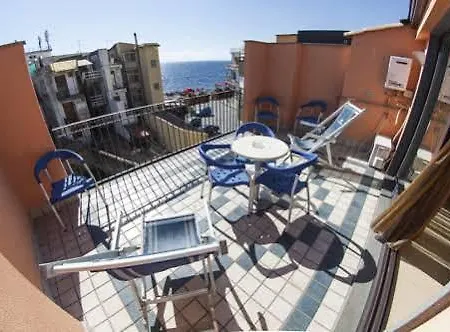 Konukevi Acitrezza B&B Aci Trezza