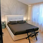 Konukevi Acitrezza B&B