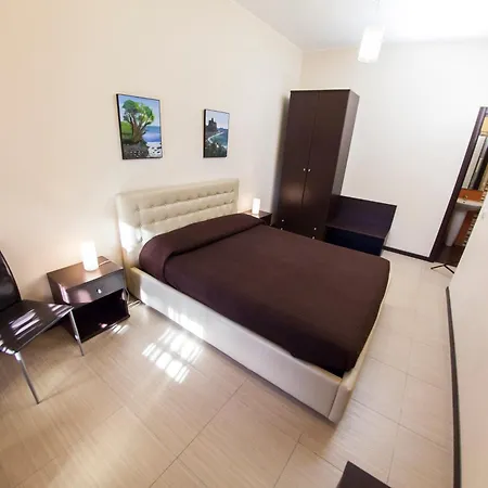 Acitrezza B&B Guest house