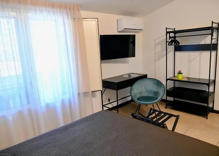 Acitrezza B&B 3* Aci Trezza